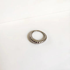 Chic Minimalist Cross-Border E-Commerce Ring for Women