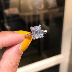 925 Silver Moissanite Engagement Ring with Zirconia