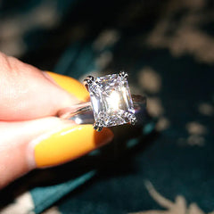 925 Silver Moissanite Engagement Ring with Zirconia