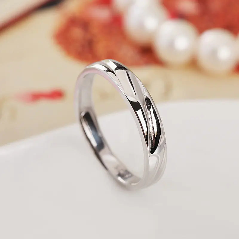 Graceful Opening Couple Ring in 925 Sterling Silver